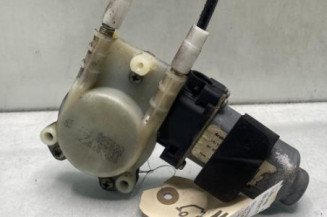 Leve vitre electrique avant droit RENAULT MEGANE 2