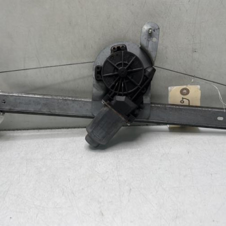 Leve vitre electrique avant gauche DACIA LOGAN 1 Photo n°1