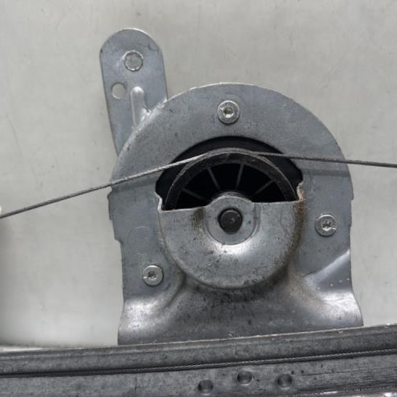 Leve vitre electrique avant gauche DACIA LOGAN 1 Photo n°6