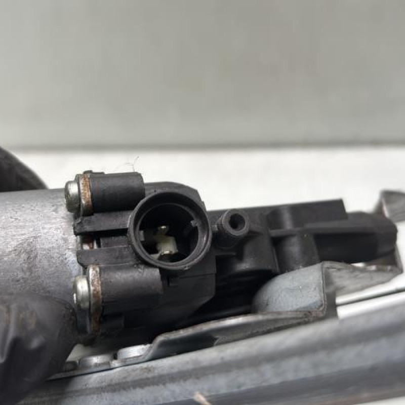 Leve vitre mecanique arriere gauche DACIA LOGAN 1 Photo n°2