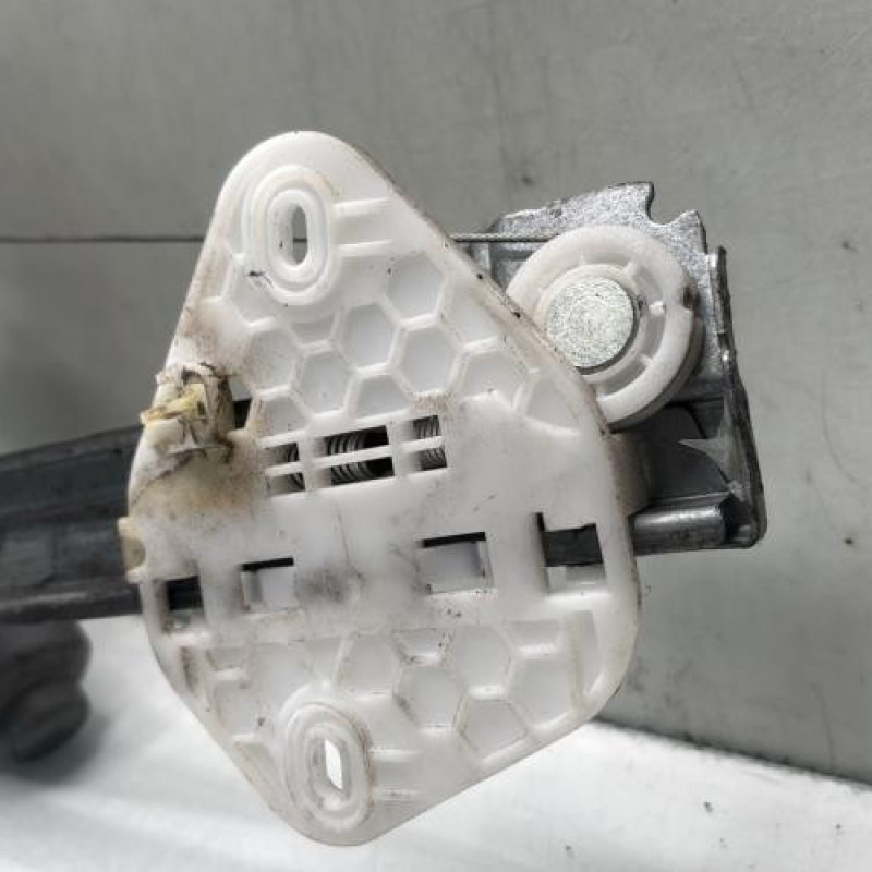 Leve vitre mecanique arriere gauche DACIA LOGAN 1 Photo n°6