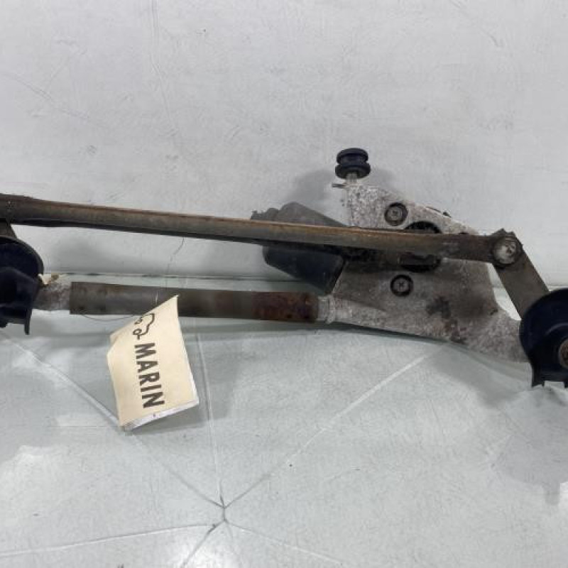 Moteur essuie glace avant TOYOTA YARIS 2 Photo n°1