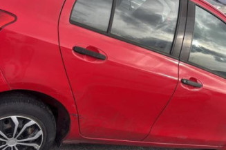 Moteur essuie glace avant TOYOTA YARIS 2