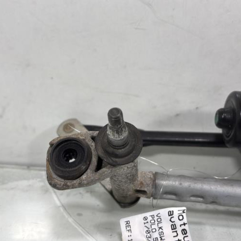 Moteur essuie glace avant VOLKSWAGEN POLO 5 Photo n°3