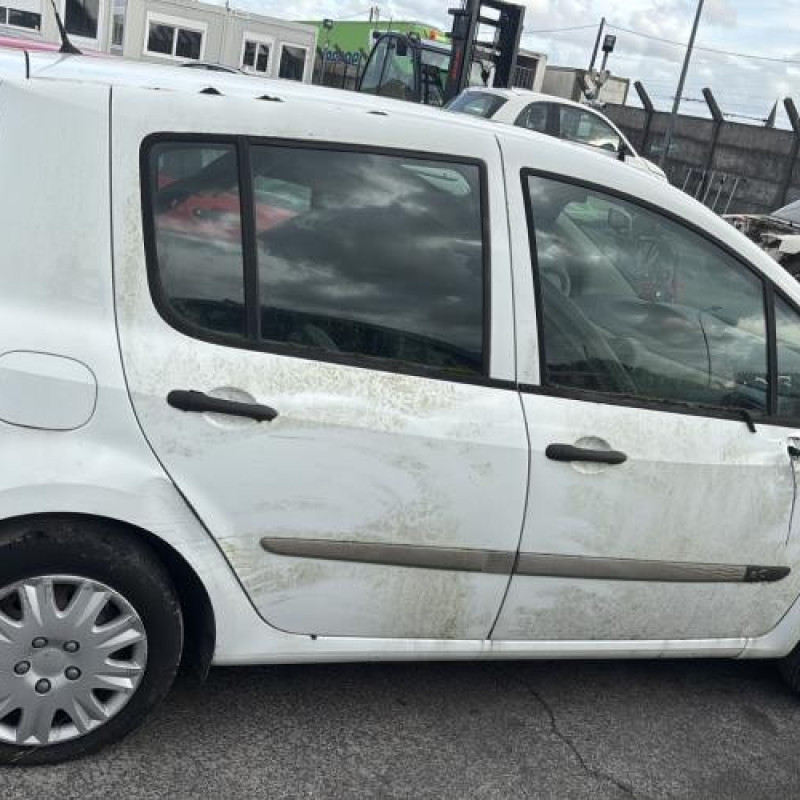 Moteur essuie glace arriere RENAULT MODUS Photo n°12