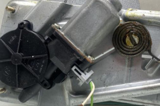 Leve vitre electrique avant gauche RENAULT TWINGO 1