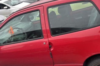 Leve vitre electrique avant gauche RENAULT TWINGO 1