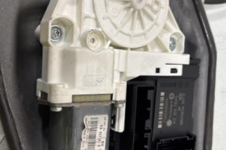 Leve vitre electrique avant droit VOLKSWAGEN GOLF 5