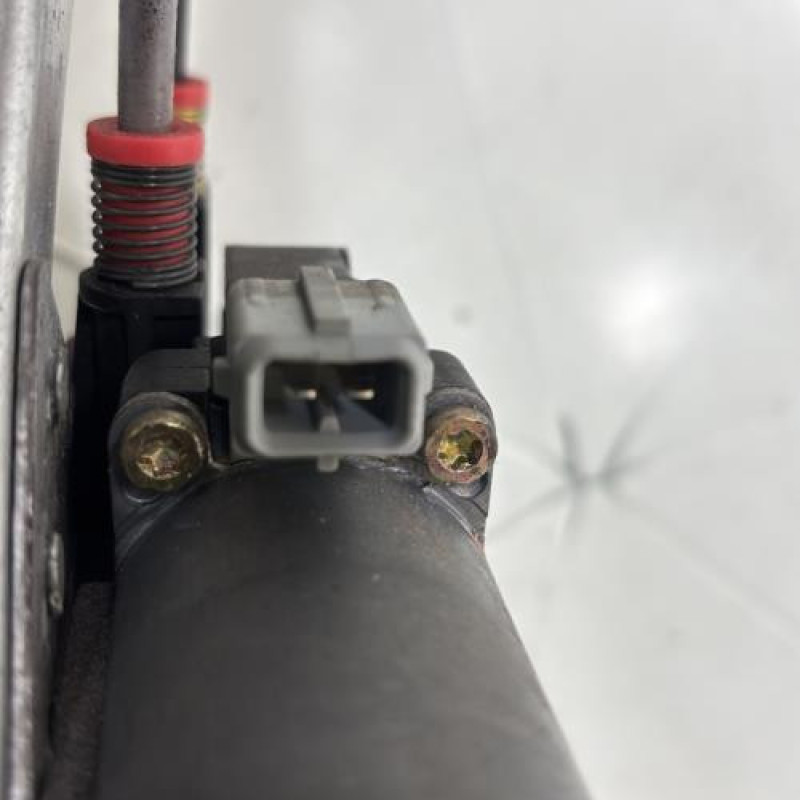 Leve vitre electrique avant gauche CITROEN XSARA Photo n°5