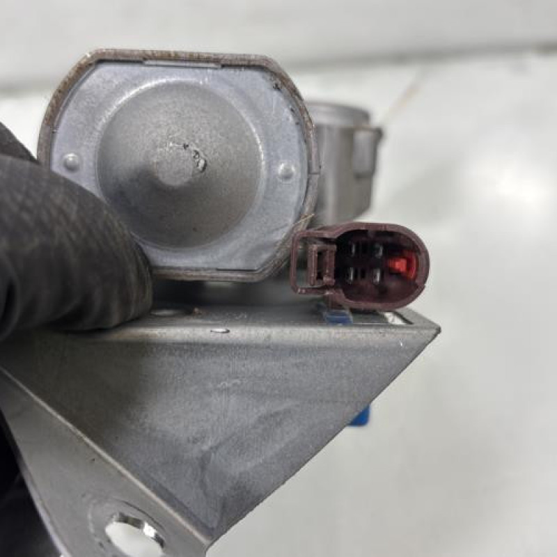 Moteur essuie glace arriere CITROEN XSARA Photo n°4