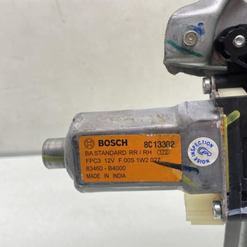 Leve vitre electrique arriere droit HYUNDAI I 10 2 Photo n°3