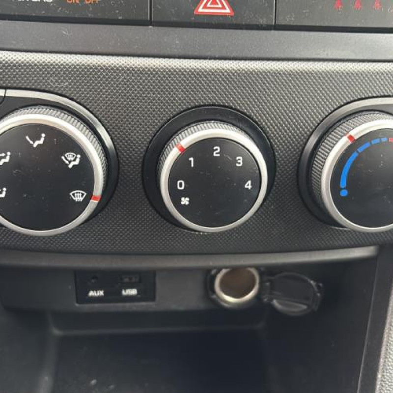 Leve vitre electrique avant droit HYUNDAI I 10 2 Photo n°20