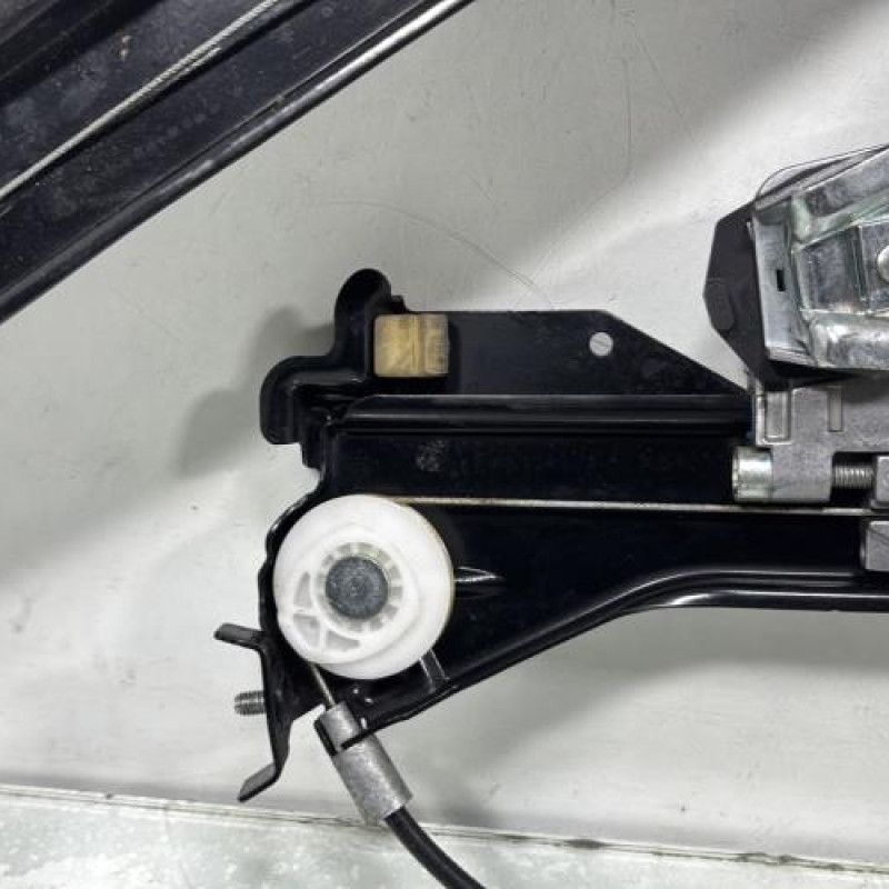 Leve vitre electrique avant gauche MERCEDES CLASSE CLK 209 Photo n°4