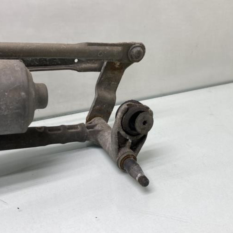 Moteur essuie glace avant VOLKSWAGEN GOLF 5 Photo n°2