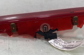 Feu arriere stop central RENAULT CLIO 3