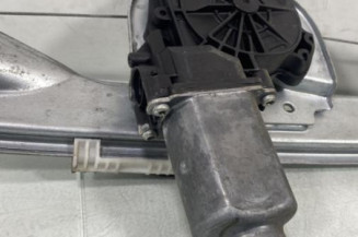 Leve vitre electrique arriere droit RENAULT CLIO 3