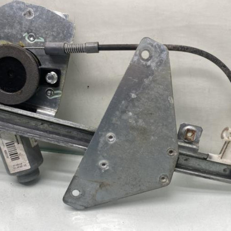 Leve vitre electrique avant droit PEUGEOT 107