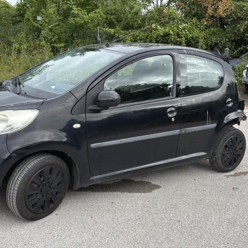 Leve vitre electrique avant droit PEUGEOT 107 Photo n°7