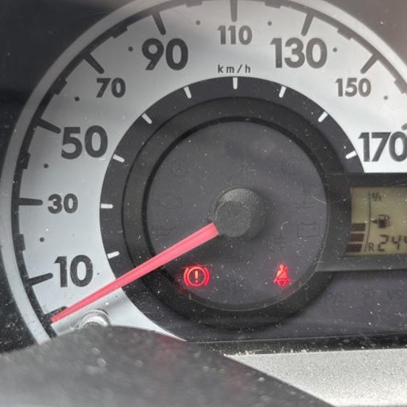 Moteur essuie glace avant PEUGEOT 107 Photo n°17