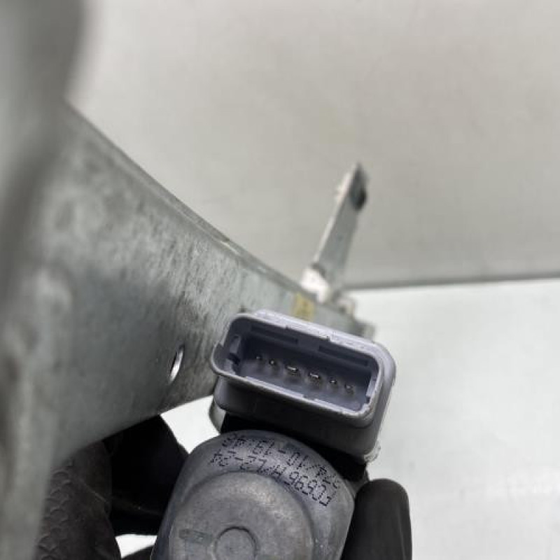 Leve vitre electrique arriere gauche PEUGEOT 207 Photo n°4