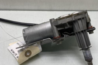 Moteur essuie glace arriere PEUGEOT 106