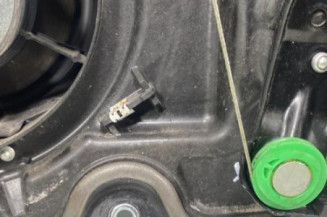 Leve vitre electrique arriere gauche VOLKSWAGEN GOLF 6