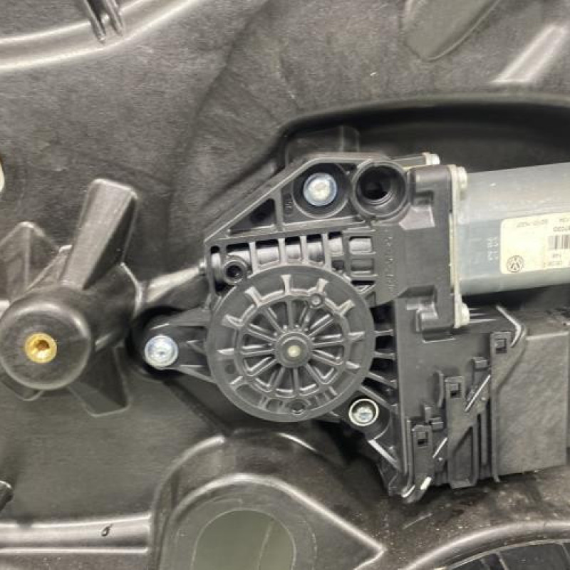 Leve vitre electrique arriere gauche VOLKSWAGEN GOLF 6 Photo n°6