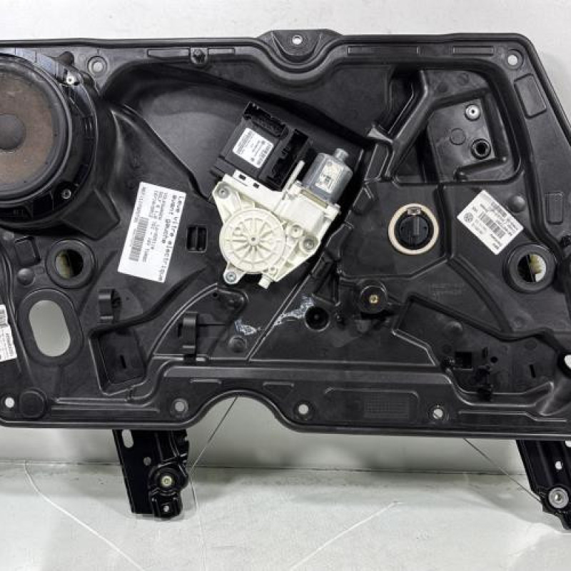 Leve vitre electrique avant gauche VOLKSWAGEN GOLF 6 Photo n°1