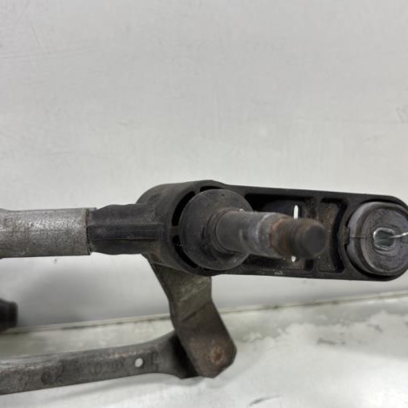 Moteur essuie glace avant RENAULT CLIO 3 Photo n°3