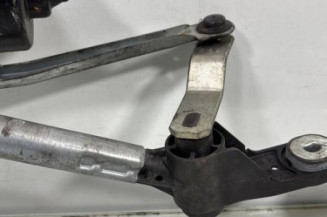 Moteur essuie glace avant RENAULT CLIO 3