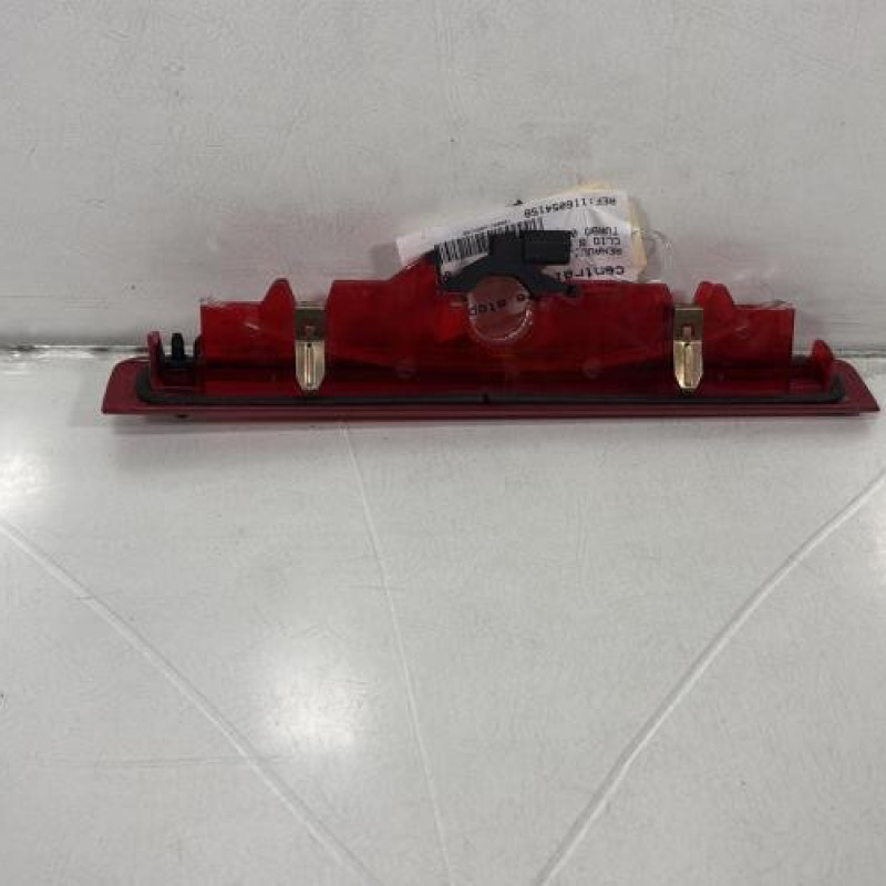 Feu arriere stop central RENAULT CLIO 3 Photo n°3