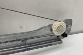 Leve vitre electrique avant gauche RENAULT CLIO 4