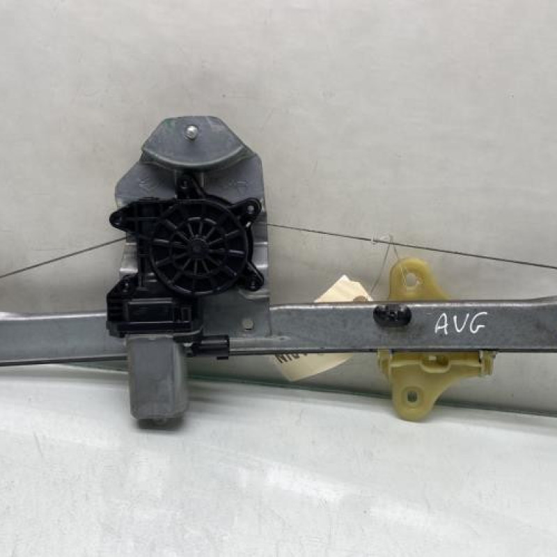 Leve vitre electrique avant gauche RENAULT CLIO 4 Photo n°4