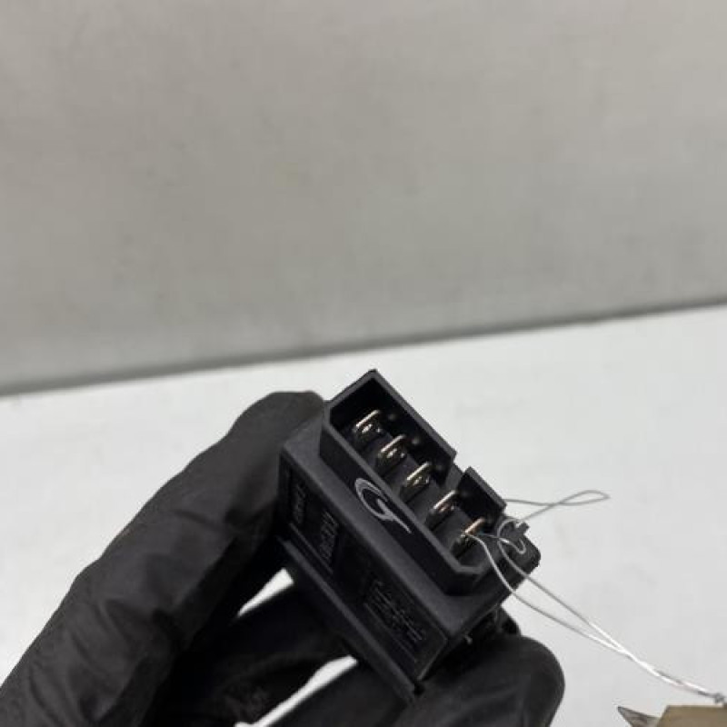 Interrupteur de leve vitre avant gauche RENAULT KANGOO 1 Photo n°3