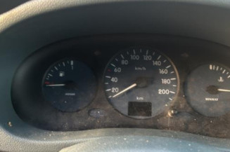 Feu arriere stop central RENAULT KANGOO 1