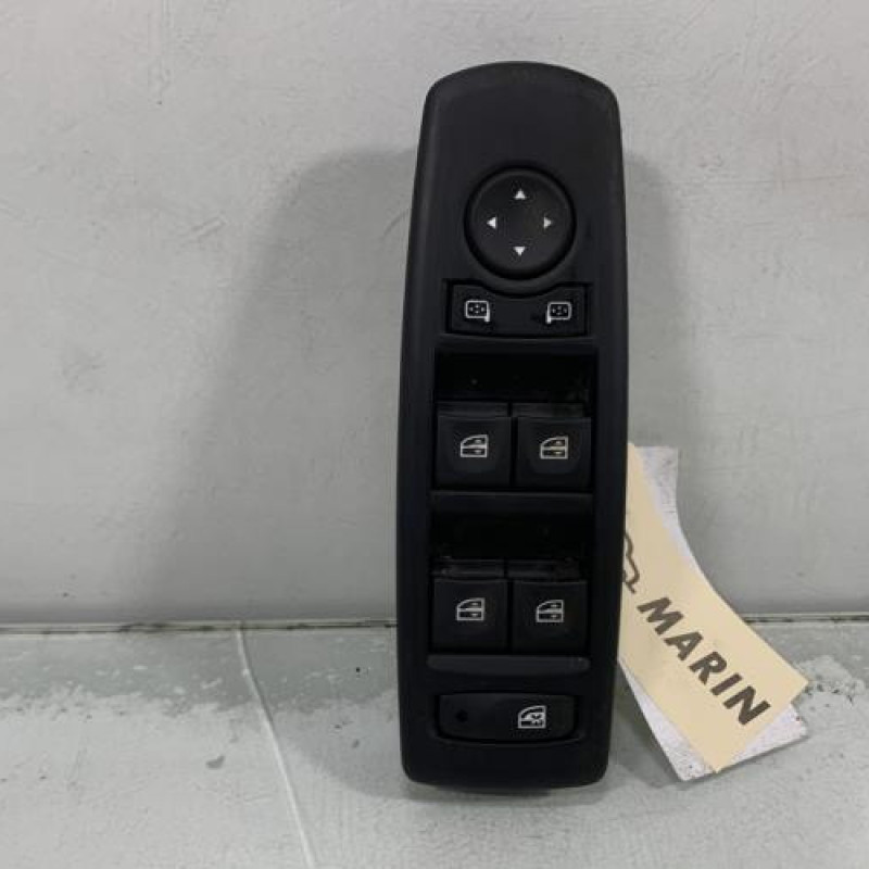 Interrupteur de leve vitre avant gauche RENAULT LAGUNA 3 Photo n°1