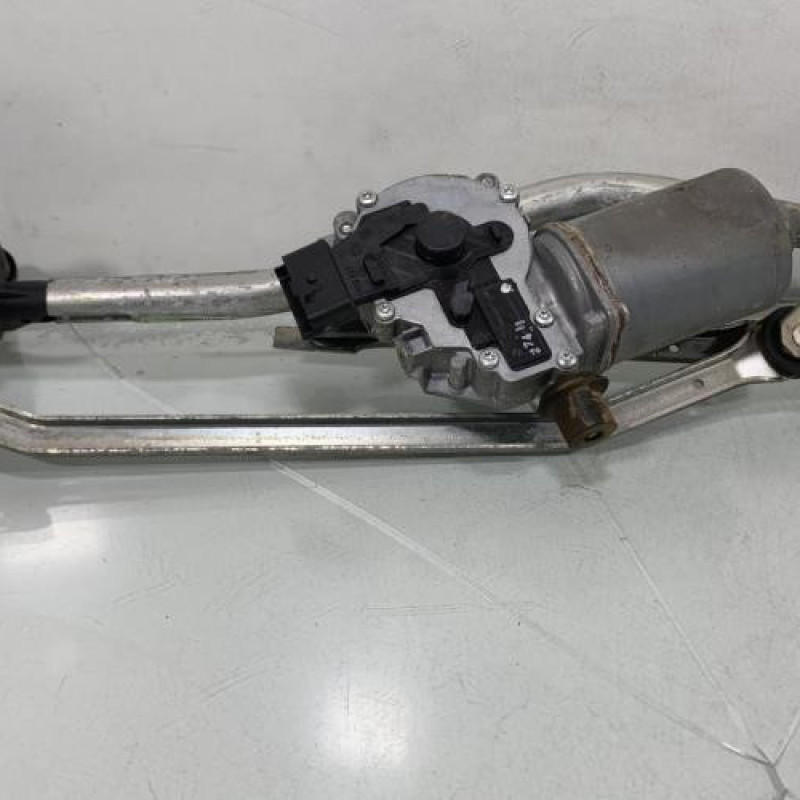 Moteur essuie glace avant RENAULT LAGUNA 3 Photo n°8