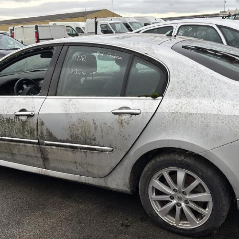 Moteur essuie glace avant RENAULT LAGUNA 3 Photo n°15