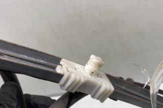 Leve vitre mecanique arriere droit PEUGEOT 306