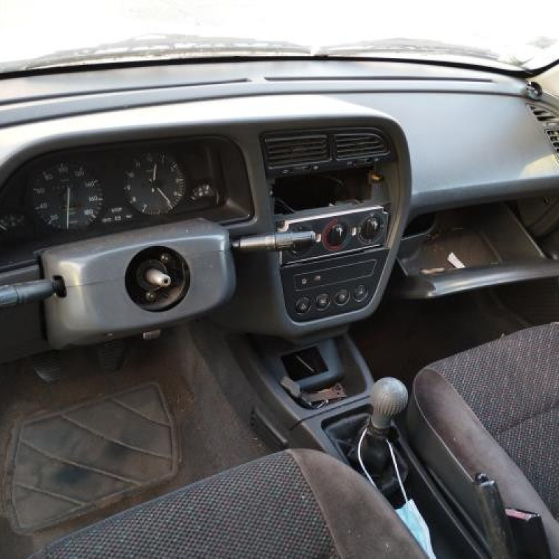 Leve vitre mecanique arriere droit PEUGEOT 306 Photo n°15