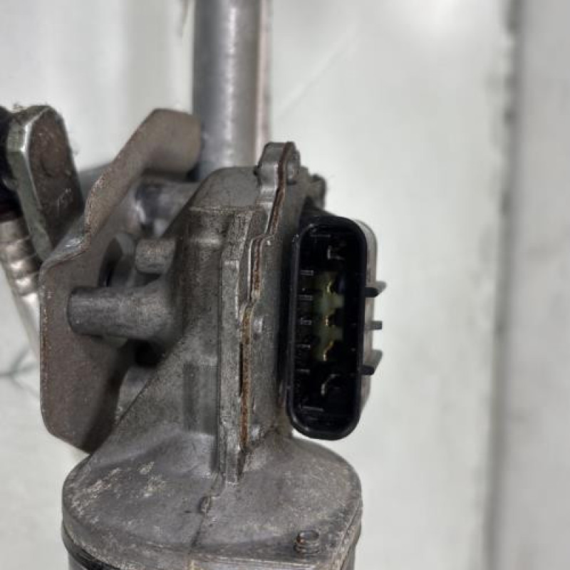 Moteur essuie glace avant OPEL CORSA C Photo n°4