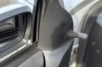 Moteur essuie glace avant OPEL CORSA C