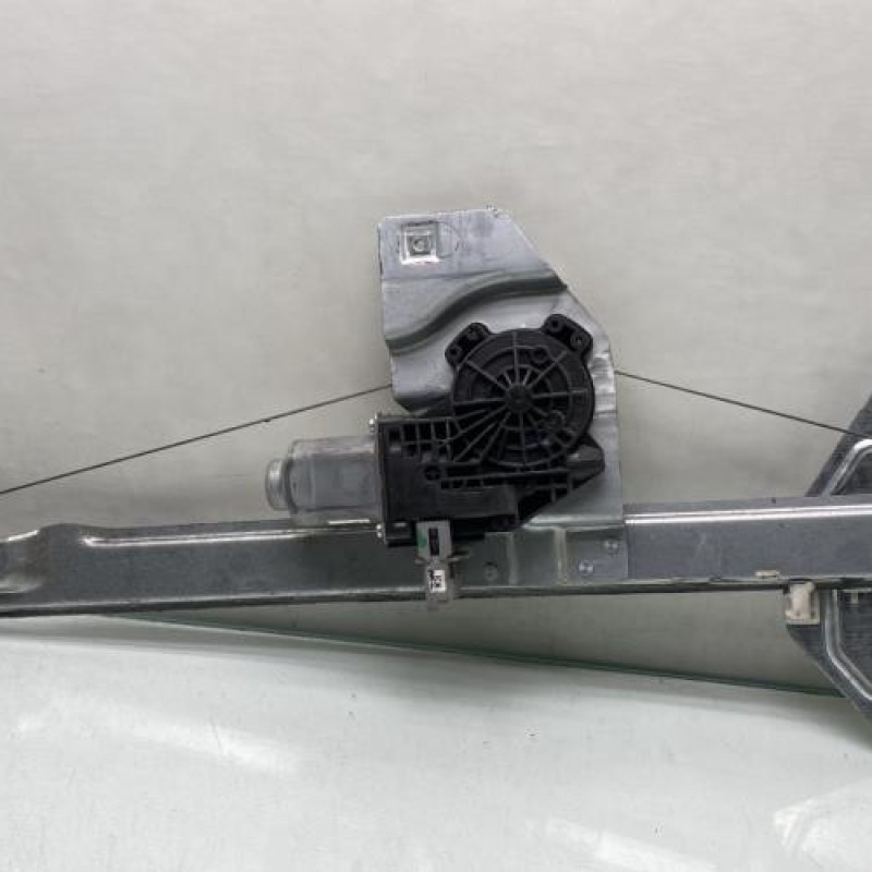 Leve vitre electrique avant droit PEUGEOT PARTNER 2 Photo n°3