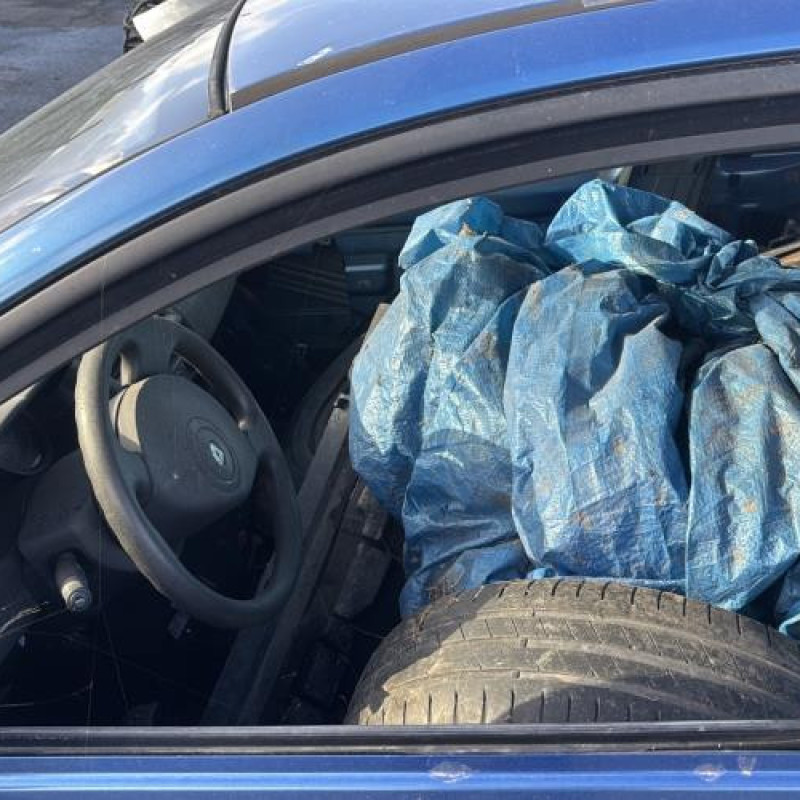 Moteur essuie glace avant RENAULT MEGANE 2 Photo n°15