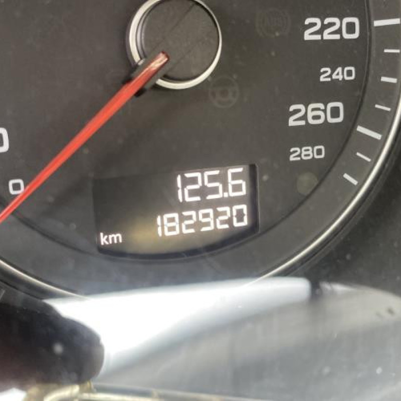 Moteur essuie glace arriere AUDI A3 2 Photo n°15