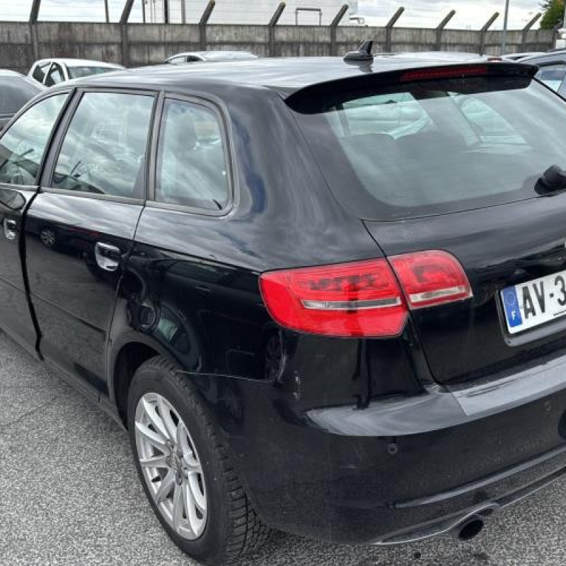 Moteur essuie glace arriere AUDI A3 2 Photo n°19