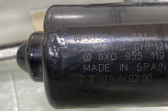Moteur essuie glace avant VOLKSWAGEN POLO 3