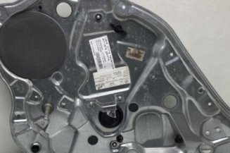 Leve vitre mecanique arriere gauche VOLKSWAGEN POLO 4 Photo n°1