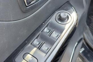 Feu arriere secondaire gauche (feux) RENAULT CAPTUR 1