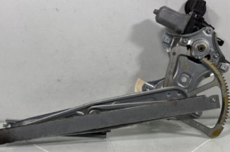 Leve vitre electrique avant droit TOYOTA YARIS 2